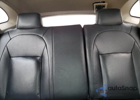 2014 Nissan Rogue Select S z USA, uszkodzony, nr VIN JN8AS5MT0EW602485